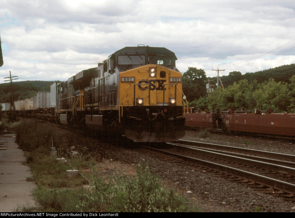 CSX 691